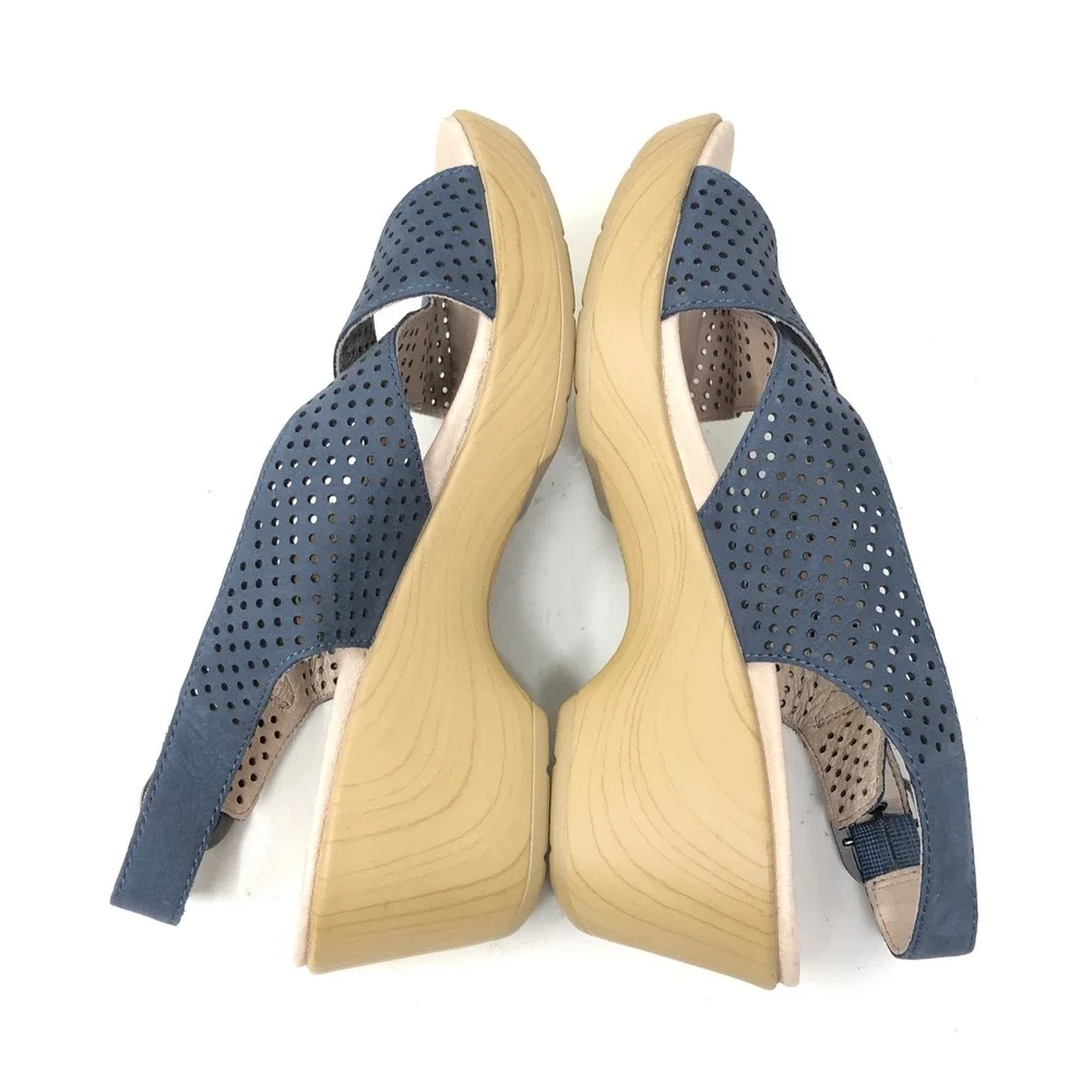 Dansko Womens 40 Jacinda Sandals Blue Perforated Leather Wedge Slingback